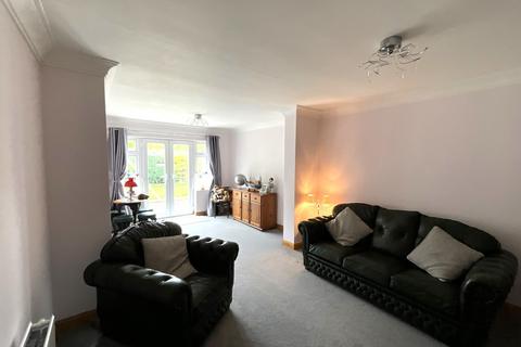 3 bedroom bungalow for sale, Mill Crescent, Hebburn, Tyne and Wear, NE31