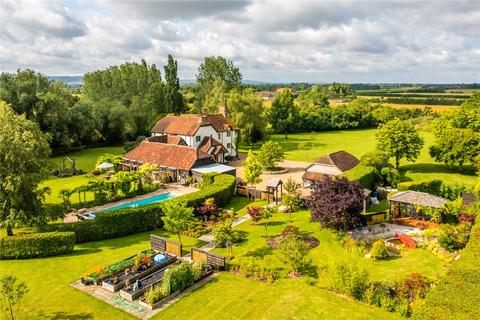 5 bedroom equestrian property for sale, Long Marston, Tring, Hertfordshire, HP23