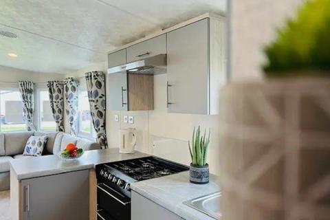 2 bedroom static caravan for sale, Polperro Holiday Park