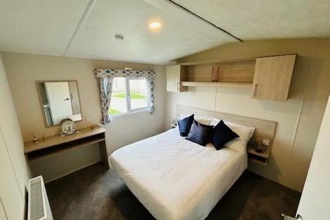 2 bedroom static caravan for sale, Polperro Holiday Park