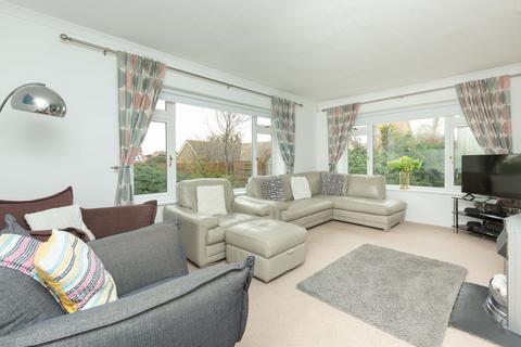 4 bedroom chalet for sale, Dickens Road, Broadstairs, CT10