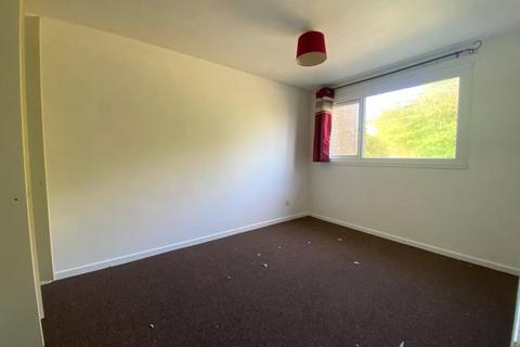 3 bedroom terraced house to rent, Cowfold Close, Crawley, West Sussex, RH11