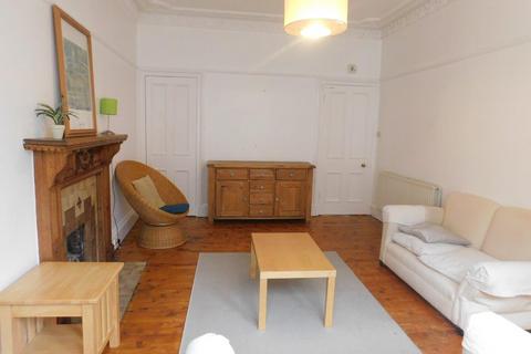 2 bedroom flat to rent, 15, Viewforth, Edinburgh, EH10 4JD
