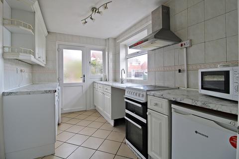 26 Castleford Close, Beddau, Pontypridd, CF38 2RW