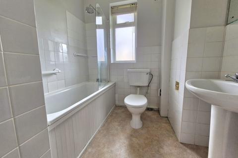2 bedroom apartment for sale, Chichester Close, Wicklands Avenue, Saltdean Brighton, East Sussex, BN2