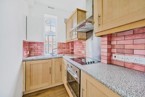 1 bedroom flat for sale, Belsize Grove, Belsize Park