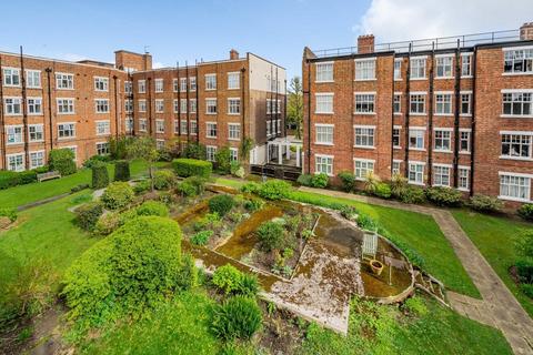 1 bedroom flat for sale, Belsize Grove, Belsize Park