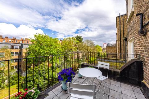 84e Randolph Avenue, London, W9 1BG