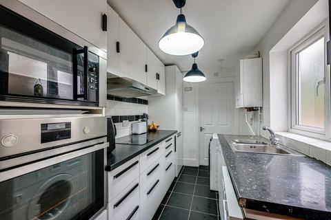 1 bedroom flat for sale, Park Road, Westcliff-on-sea, SS0