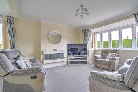 2 Balmoral Close, Carlton In Lindrick, Worksop, S81 9DE