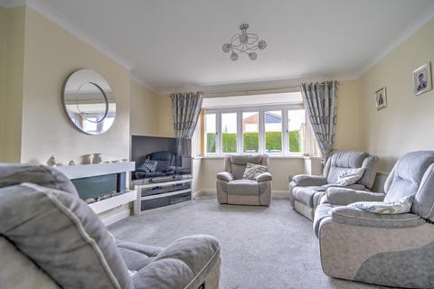 2 Balmoral Close, Carlton In Lindrick, Worksop, S81 9DE
