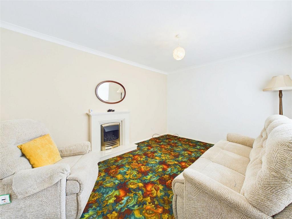 LEA CRESCENT, ORMSKIRK, LANCASHIRE 3 bed semidetached house £165,000