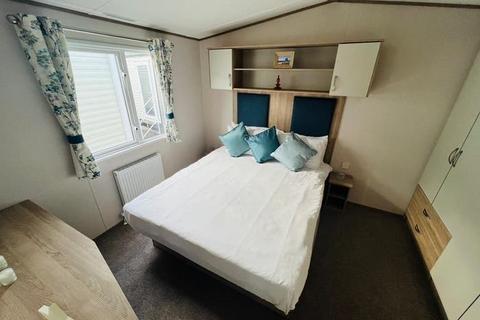 2 bedroom static caravan for sale, Silver Sands Holiday Park