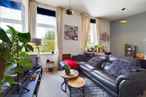 2 bedroom apartment for sale, The Crescent, Gloucester, Gloucestershire, GL1