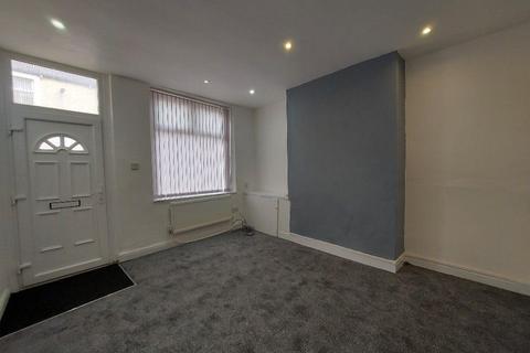 2 bedroom terraced house to rent, Brennand Street, Burnley BB10