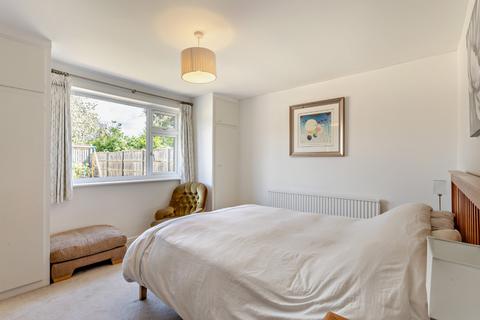 3 bedroom bungalow for sale, Craven Close, Trumpington, Cambridge, Cambridgeshire