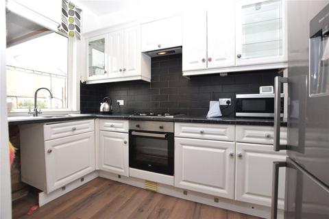 8 Cross Flatts Road, Leeds, LS11 7JB