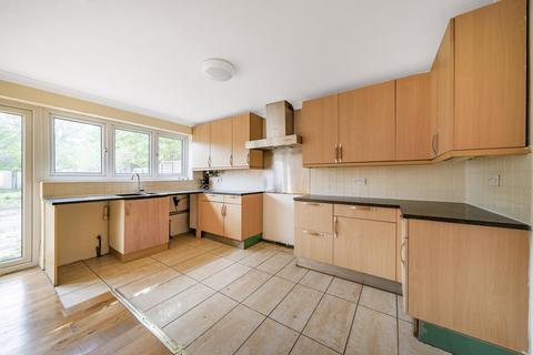 72 Brangbourne Road, Bromley, BR1 4LQ