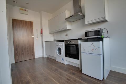 1 bedroom flat to rent, Elmgrove Road, Harrow HA1