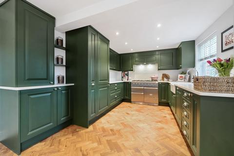 1, Albert Cottages Emmets Nest, Binfield, Bracknell, RG42 4HJ