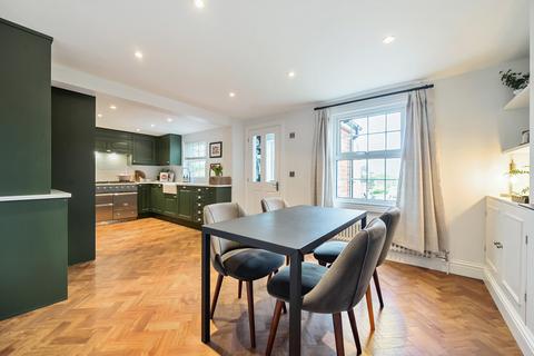 1, Albert Cottages Emmets Nest, Binfield, Bracknell, RG42 4HJ
