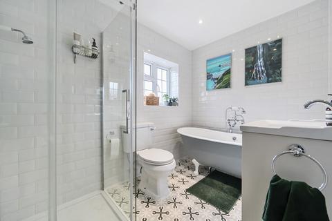 1, Albert Cottages Emmets Nest, Binfield, Bracknell, RG42 4HJ
