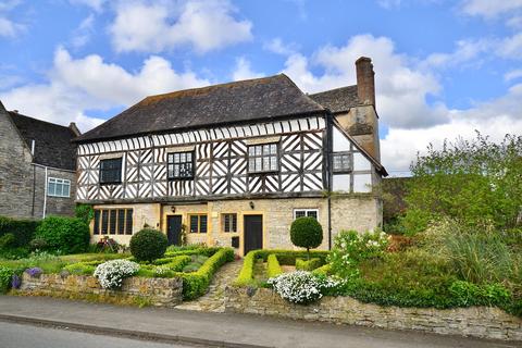 4 bedroom semi-detached house for sale, Manor House Badsey WR11 7EW