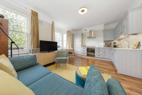 2 bedroom flat to rent, Rosenau Road, Battersea, London, SW11