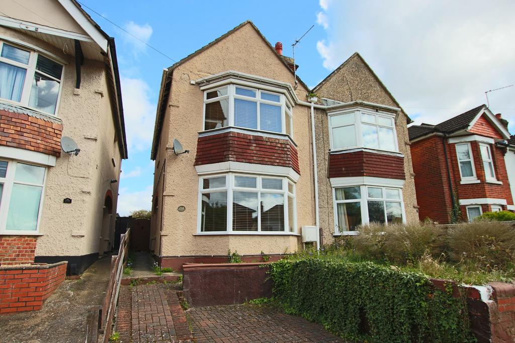 Portswood, Southampton 3 bed semidetached house for sale £200,000