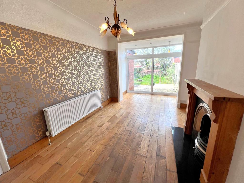 Hodgson Road, North Shore FY1 3 bed semidetached house for sale £185,000