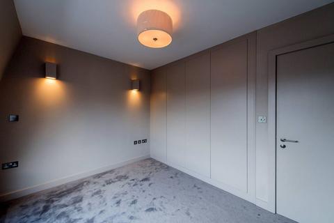 4 bedroom flat for sale, George Street, Marylebone, London, W1U