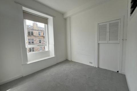 2 bedroom flat to rent, Montgomery Street, Edinburgh EH7