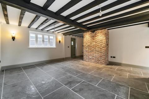 3 bedroom cottage for sale, Lords Mill,  Chesham Buckinghamshire,  HP5