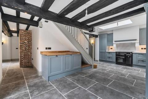 3 bedroom cottage for sale, Lords Mill,  Chesham Buckinghamshire,  HP5