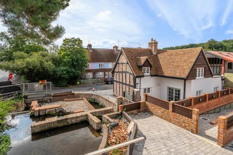 3 bedroom cottage for sale, Lords Mill,  Chesham Buckinghamshire,  HP5