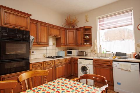 4 bedroom flat for sale, Belle Vue Street, Filey YO14