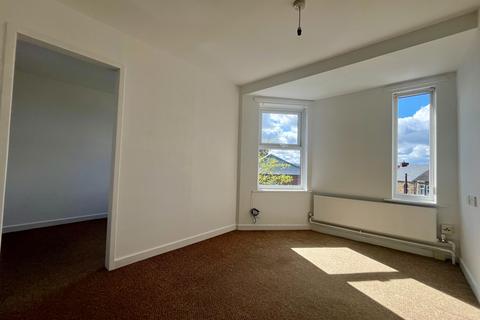 1 bedroom flat to rent, Shields Road, Gateshead, NE10