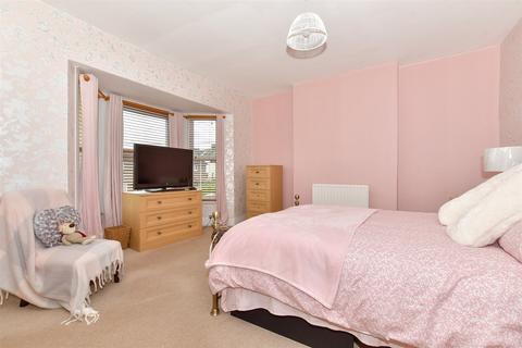3 bedroom terraced house for sale, Addiscombe Road, Margate, Kent