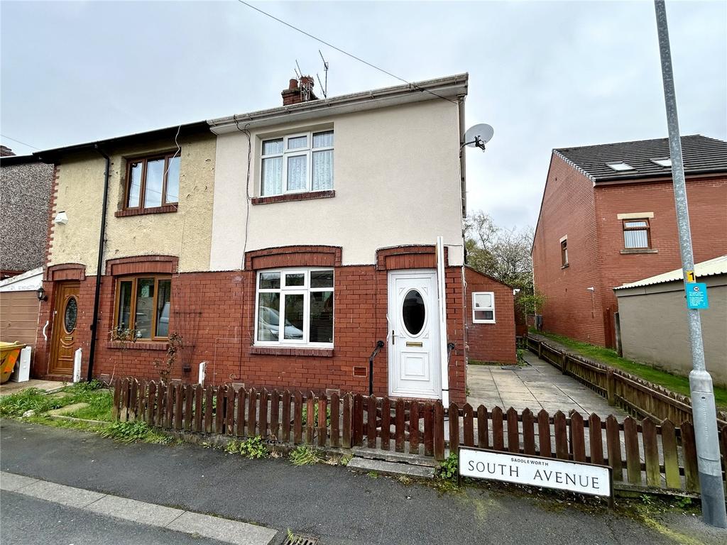 South Avenue, Greenfield... 2 bed semidetached house for sale £220,000