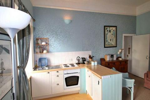 2 bedroom flat for sale, Shore Road, Bonchurch PO38