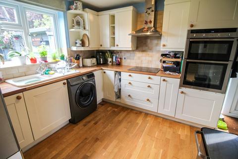 31 Ash Road, Tilehurst, Reading, RG30 4SG