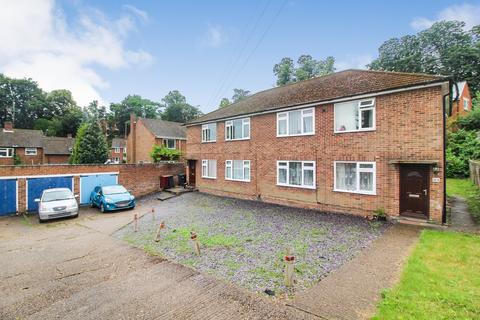 26d Brunswick Hill, Reading, RG1 7YU