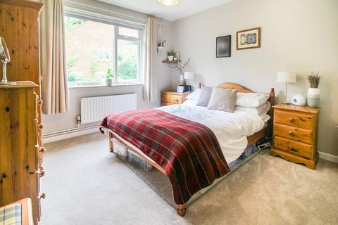 26d Brunswick Hill, Reading, RG1 7YU