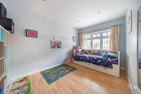 259 Queensway, West Wickham, BR4 9DX