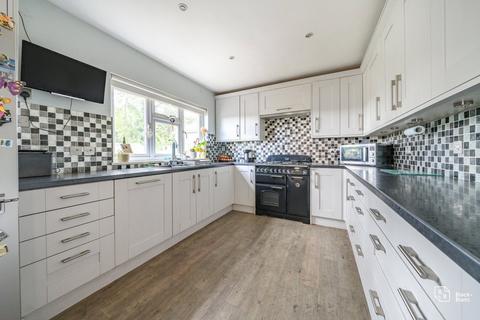 259 Queensway, West Wickham, BR4 9DX