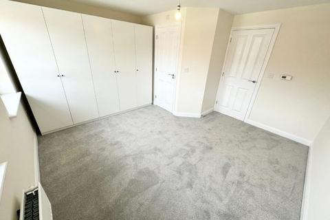 3 bedroom semi-detached house to rent, Pippin Street, Wichelstowe, Swindon, SN1 7EG
