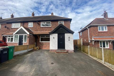 3 bedroom end of terrace house for sale, Handforth Road, Crewe