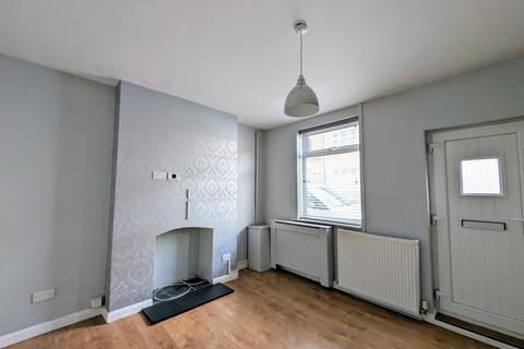 2 bedroom end of terrace house for sale, Cross Street, Kettlebrook, B77