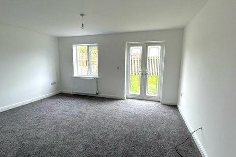 3 bedroom semi-detached house to rent, Thornwood Close, Thurnscoe, Rotherham, South Yorkshire, S63