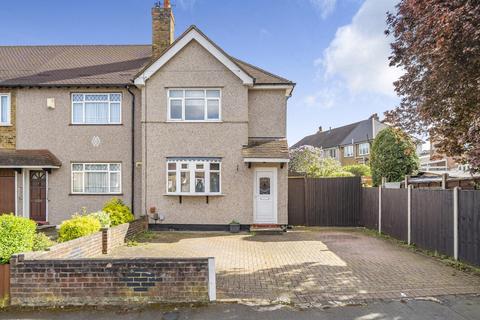 59 Paston Crescent, London, SE12 9EF